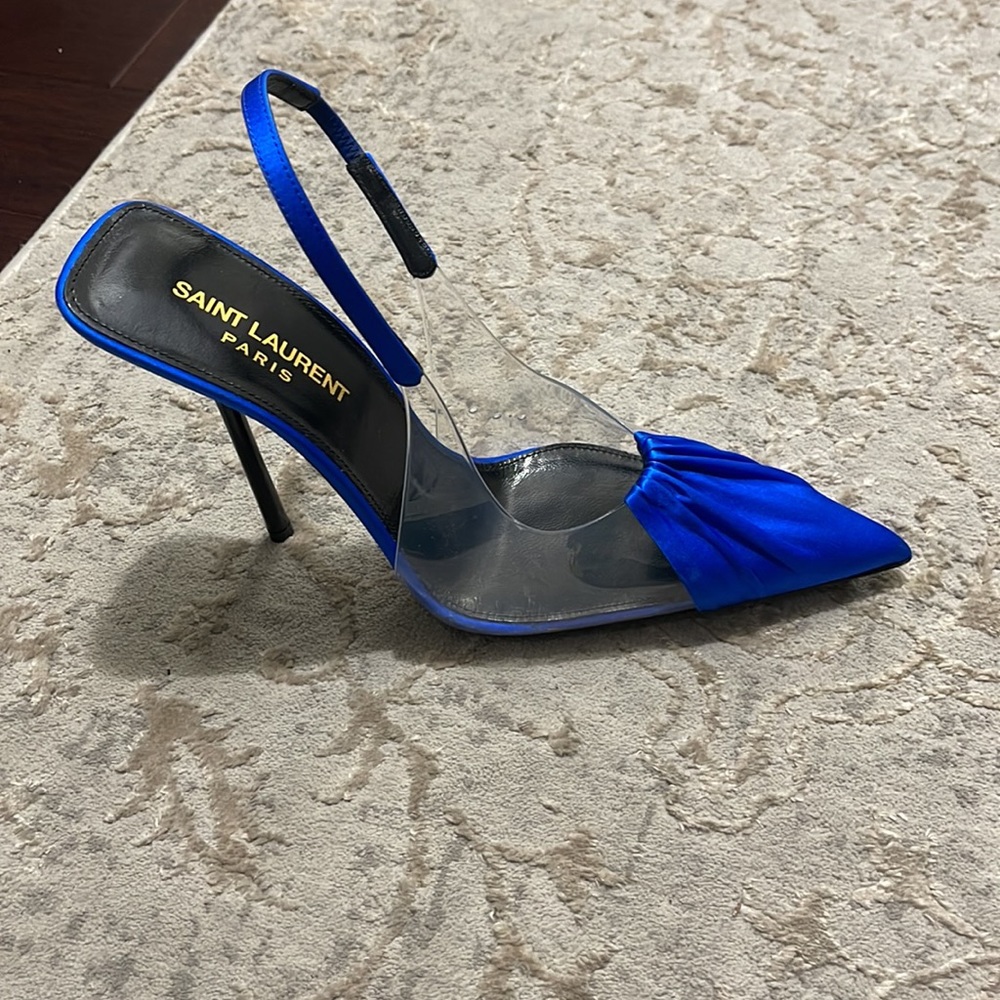 Brand new. Only been tried on. Received as a gift but not my style. - Picture 3 of 9